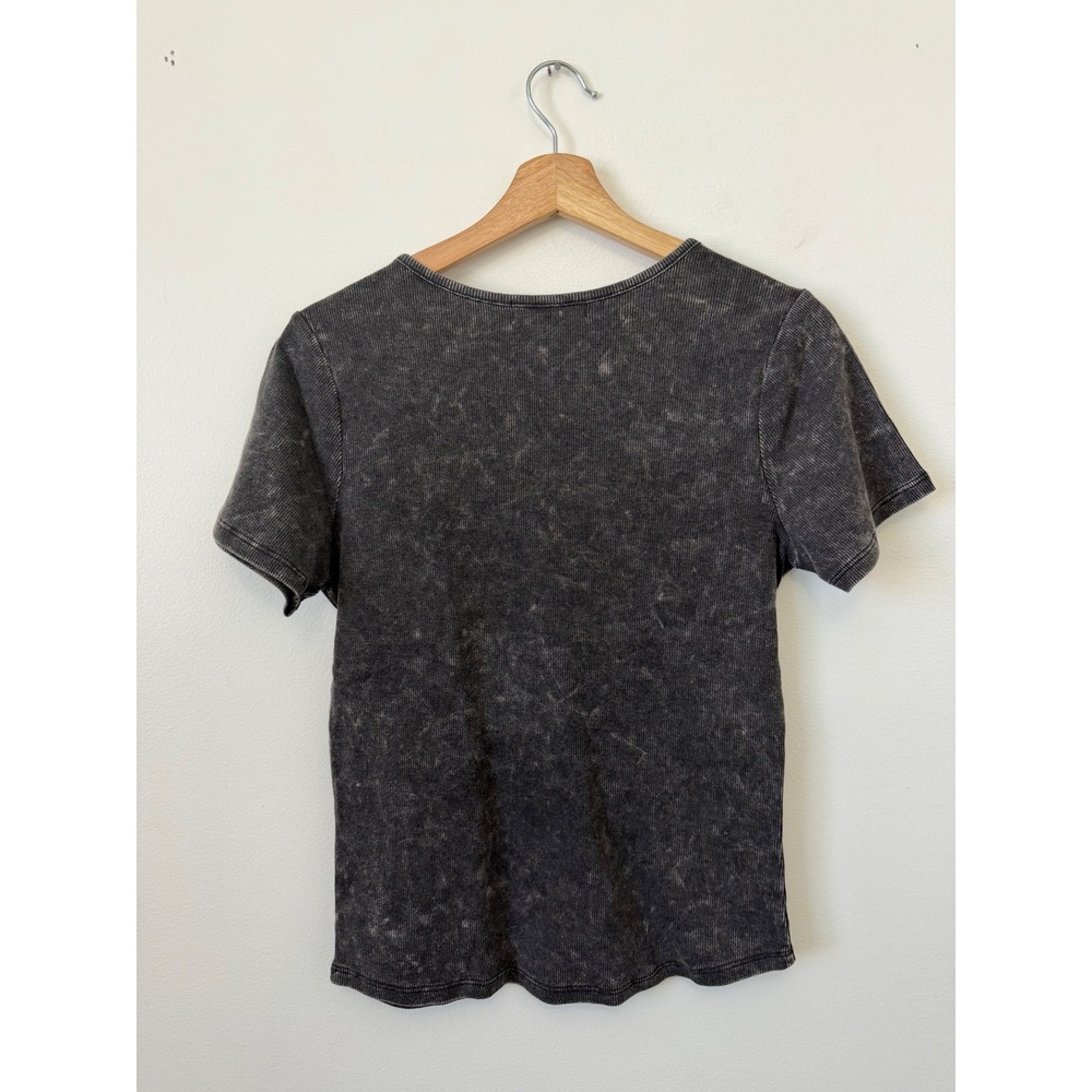 Buckle Gilded Intent Washed Notch Neck Top – Washed Black – Size Medium – NWT - Picture 5 of 5